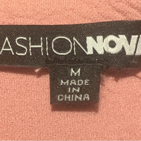 Fashion Nova spaghetti, strap coral stretchy fitted dress - Picture 5 of 10